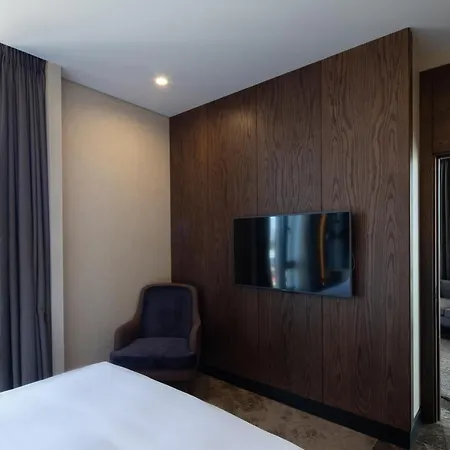 Dedeman Kartepe Hotel 5*